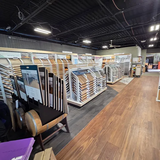 Royal Oaks showroom